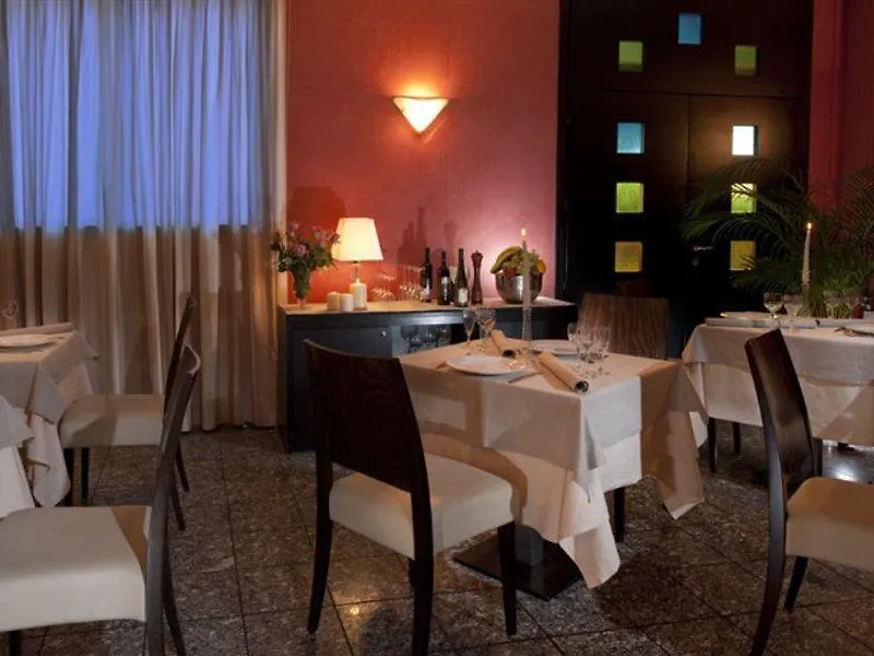 Hotel Comtur Binasco