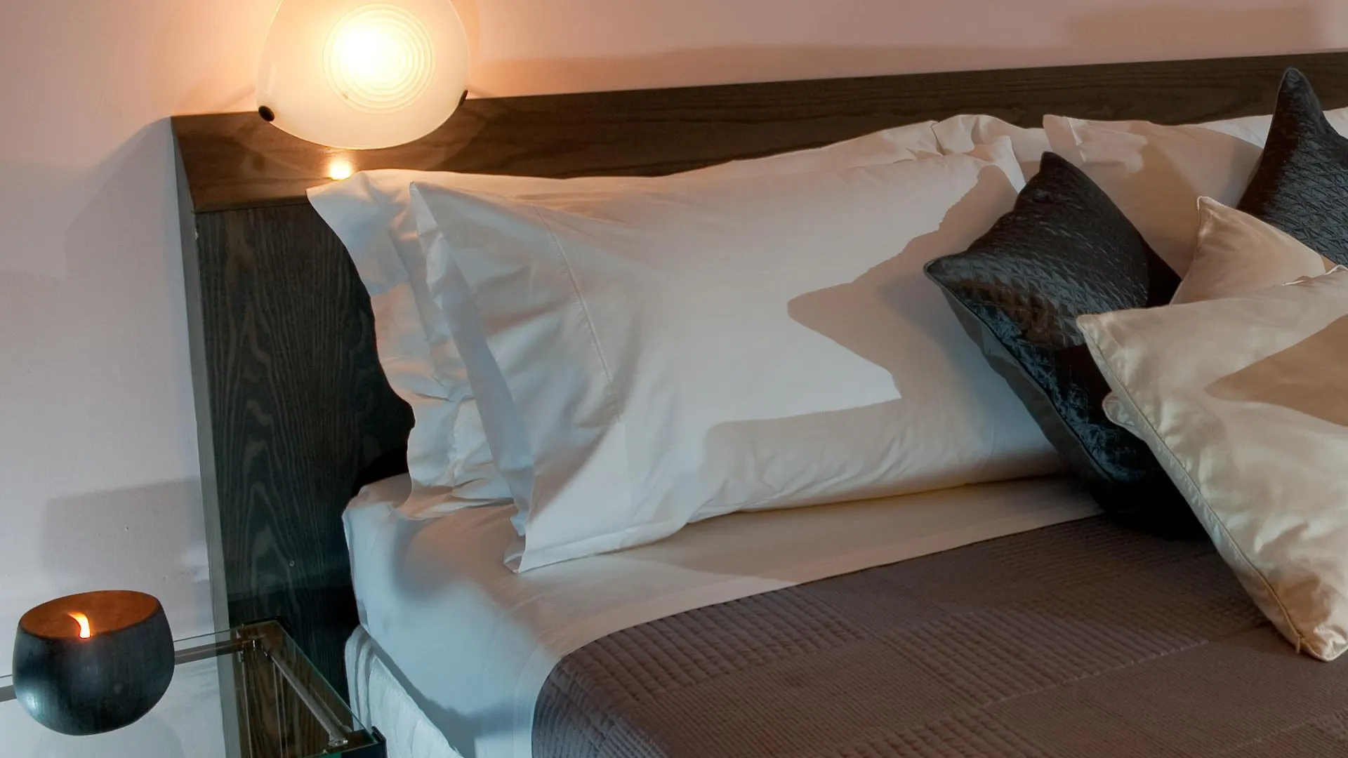 Hotel Comtur Binasco 4*,