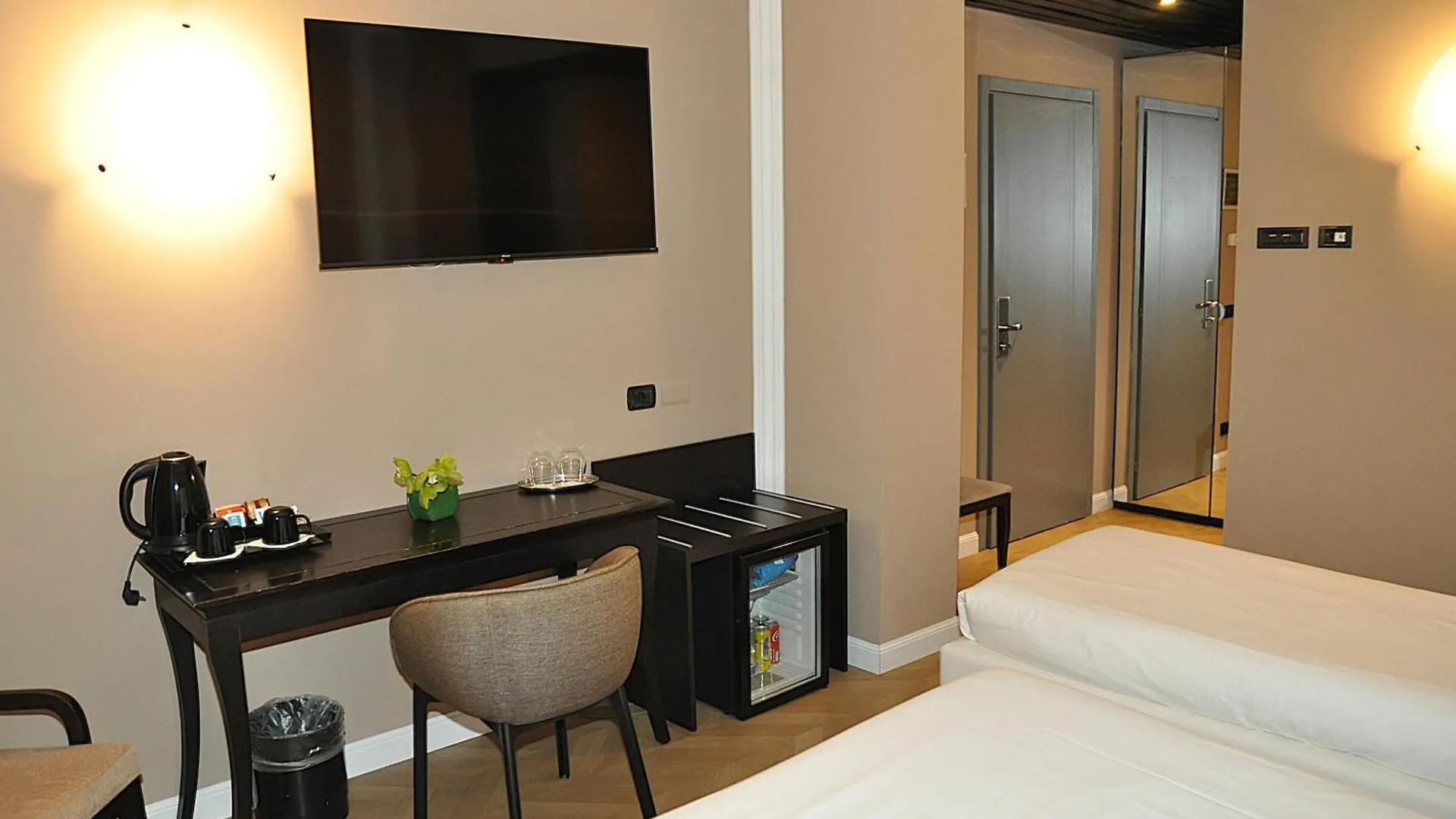 Hotel Comtur Binasco