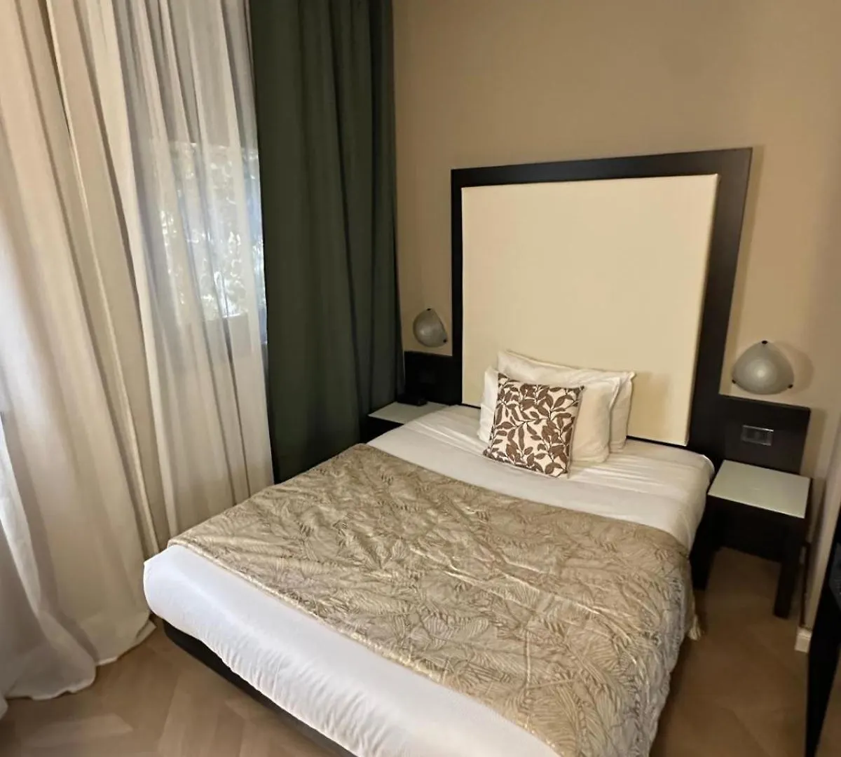 Hotel Comtur Binasco