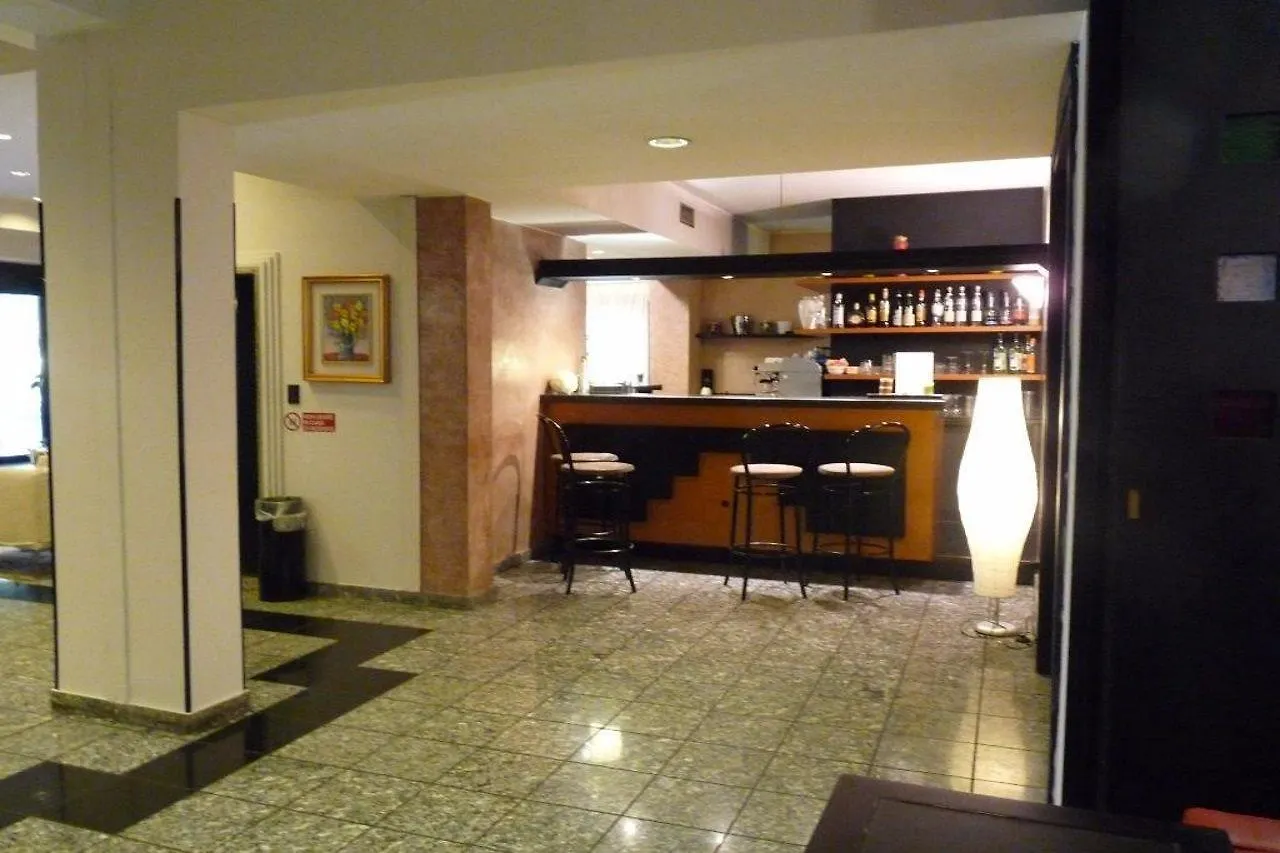****  Hotel Comtur Binasco Italie